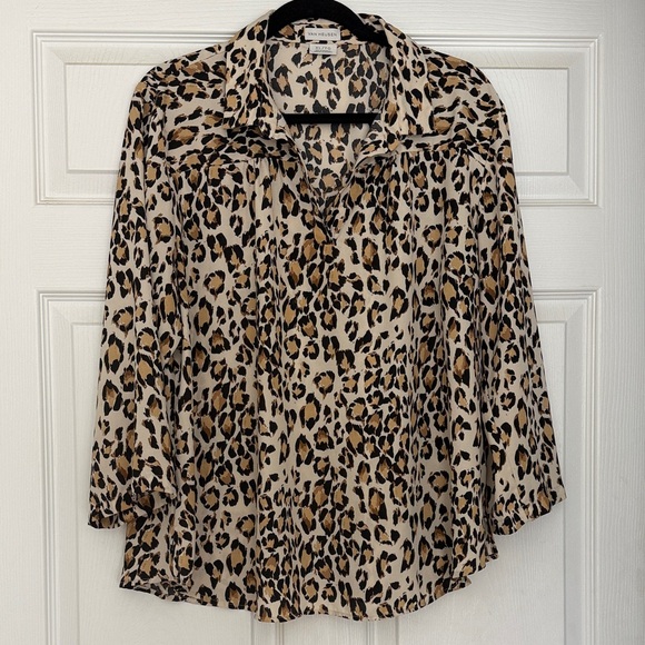 Van Heusen Leopard Print Button Down Shirt - Picture 1 of 4
